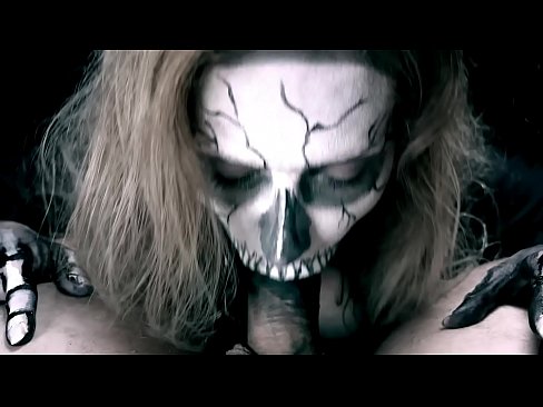 ❤️ Demon merch sugno ceiliog gyda'i geg du a llyncu cum. Porno ar cy.xxxpornimages.ru ️❤
